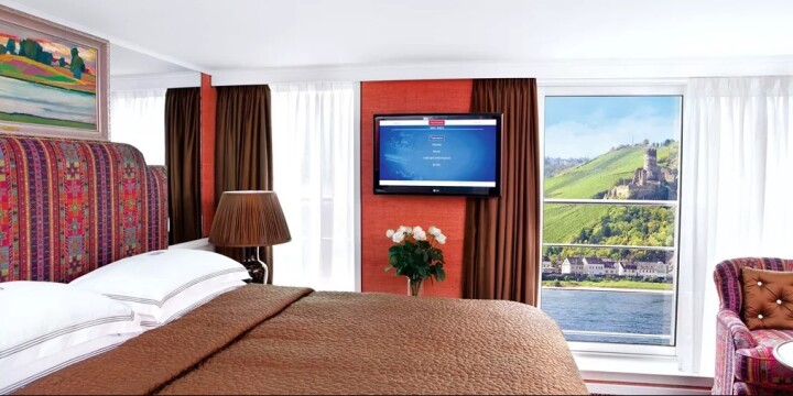 Trafalgar river Suite