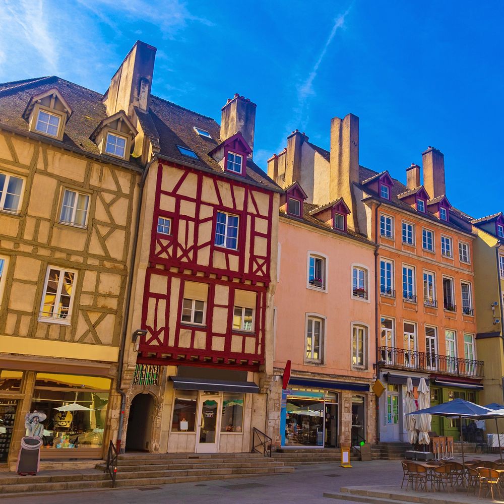 Burgundy & Provence CHALON SUR SAONE TOWN SQUARE