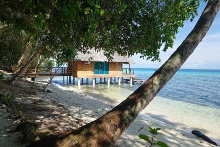 Fatboys resort beach