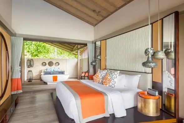 Finolhu Beach Villa   Sunrise