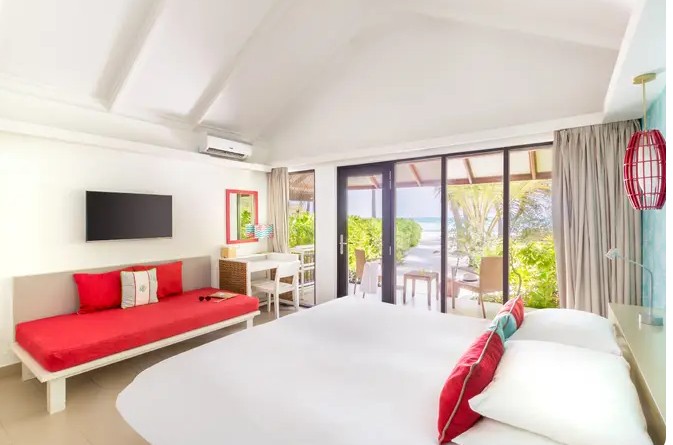 Kani superior beachfront room