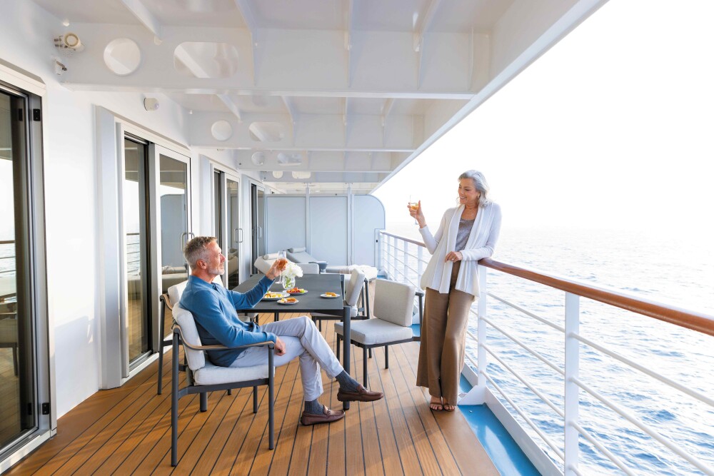 Regnet Grandeur Lifestyle Grand Suite Railing rssc2784 (1)