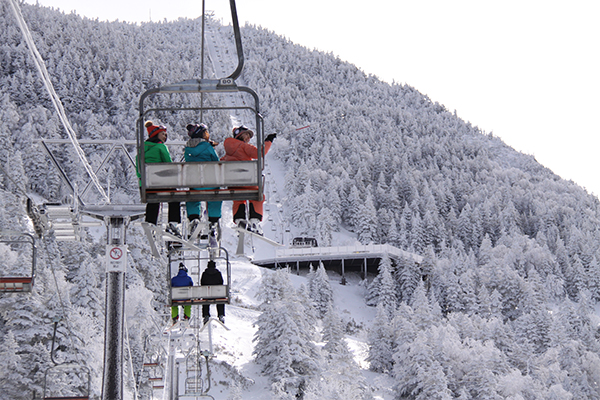 Shiga Kogen Lift WEB