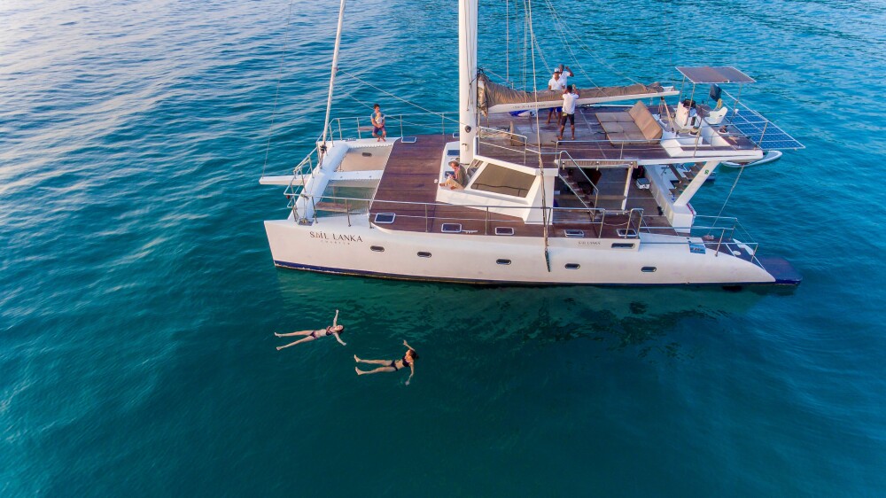 Sri Lanka South Sail Boat Travellers Swimming resized