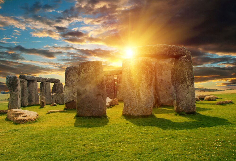Stonehenge 200620154 SS resized