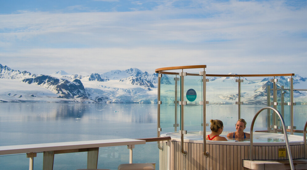 Website Screen Jacuzzi Greg Mortimer Mark Go