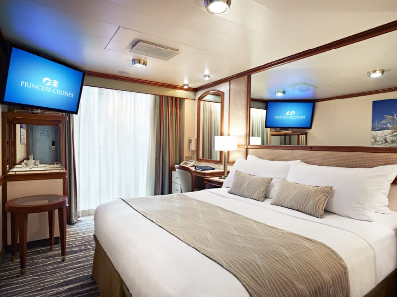 World Travellers Princess Cruises Circle Japan stateroom