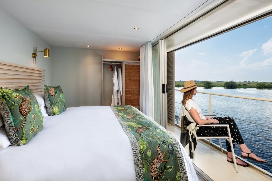 Zambezi Queen Balcony image