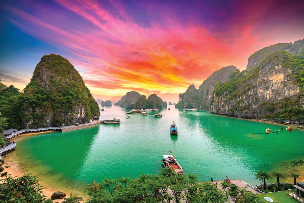 halau bay vietnam