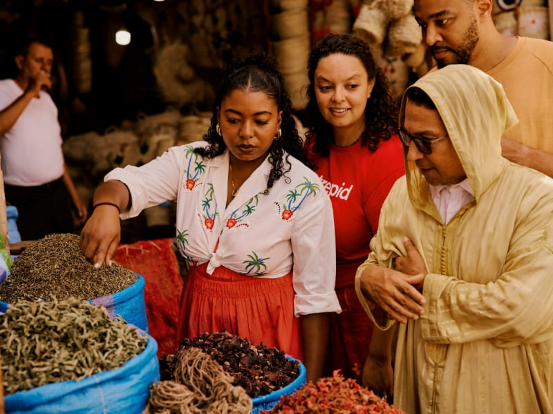 Discover local markets