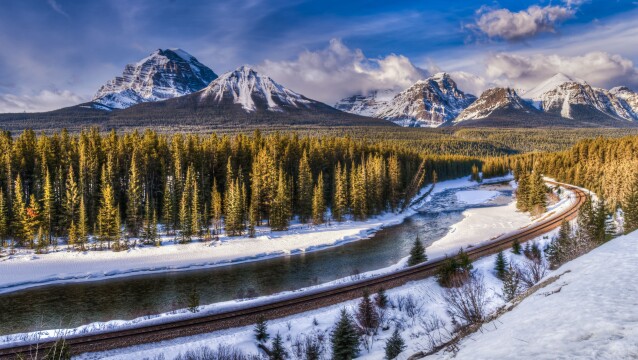 Trans-Canada & Rockies Adventure with Rocky Mountaineer