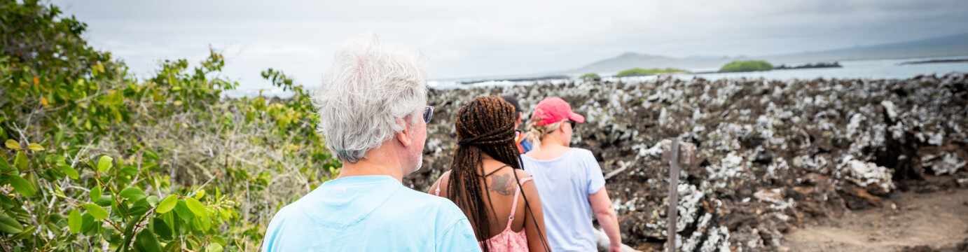 Classic Galapagos: Central Southern Islands (Grand Queen Beatriz)