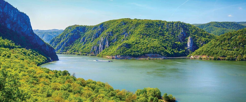 hc t eu romania danube river iron gates 632655353 s web 12 5