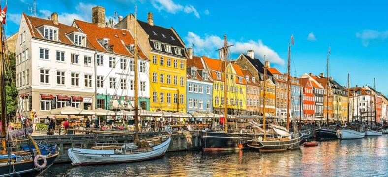 Discover Charming Copenhagen
