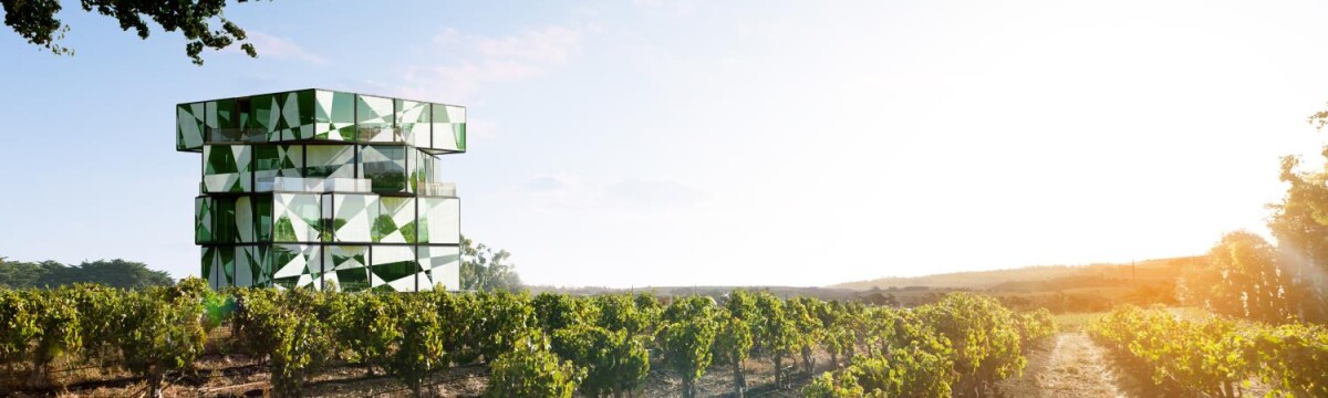 Adelaide: City to Wine Country
