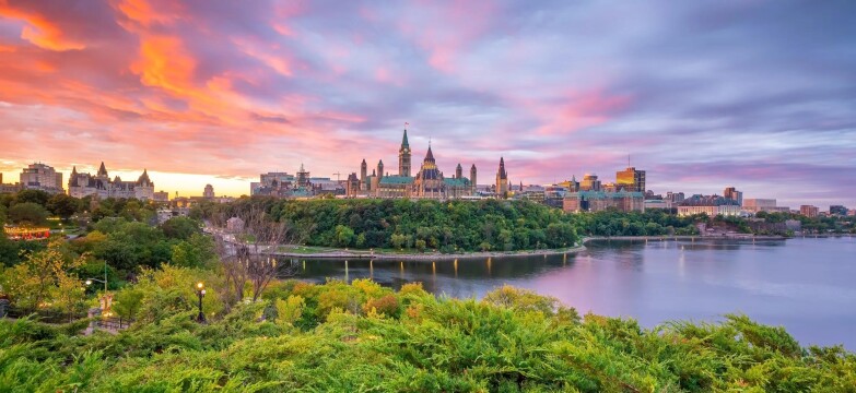 Highlights of Eastern and Western Canada with Alaska Cruise