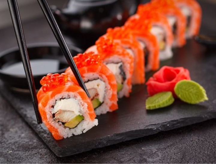 Sushi canva